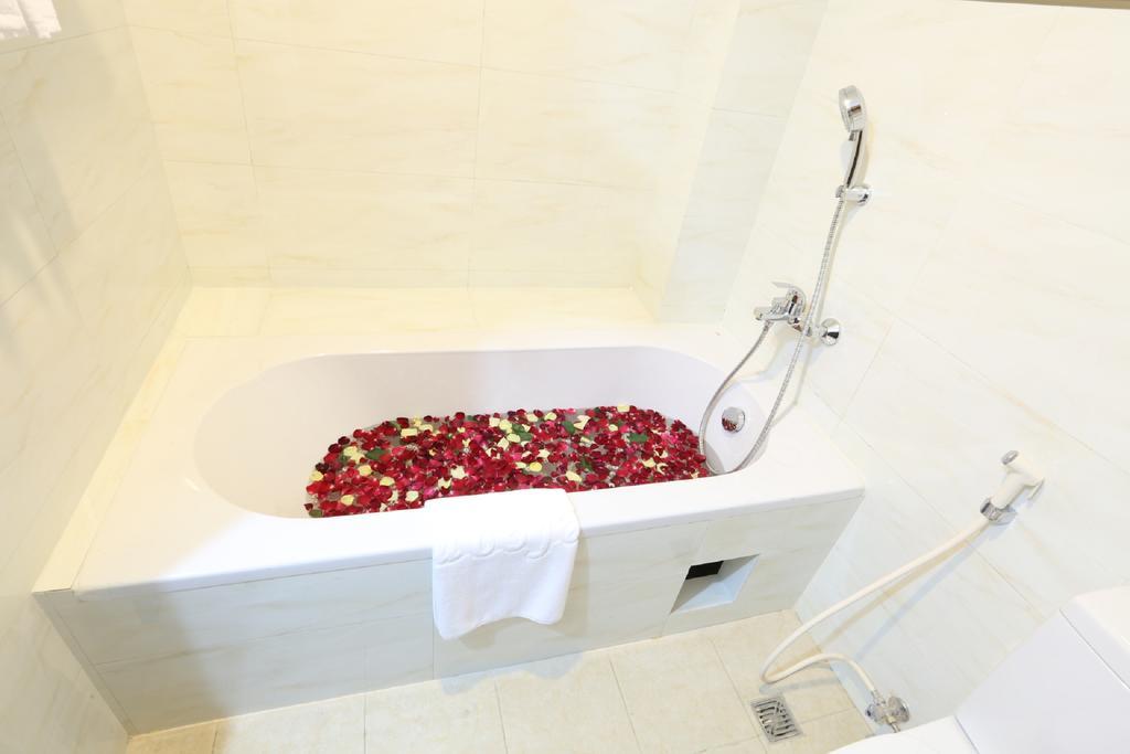 Hotel Royal King Γιανγκόν Εξωτερικό φωτογραφία